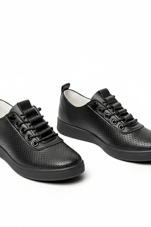 Tênis pretos com recortes Adèle