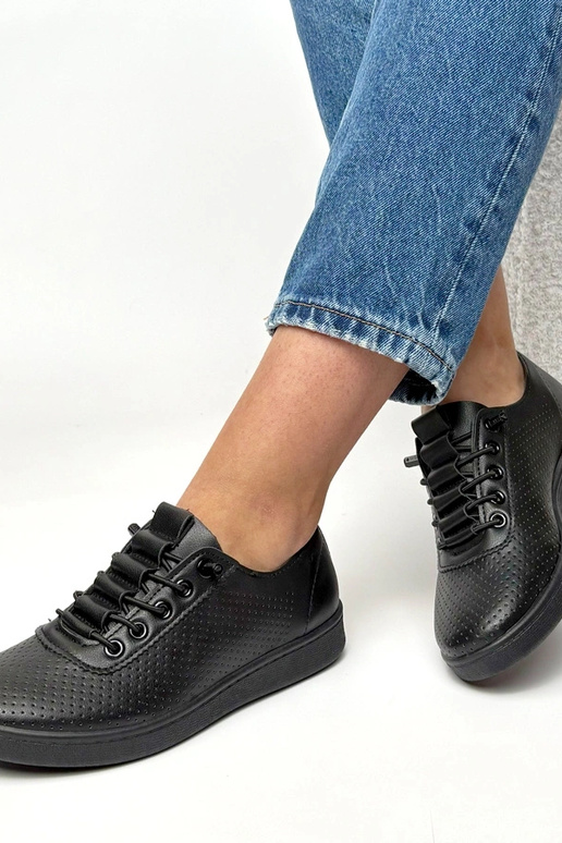 Tênis pretos com recortes Adèle