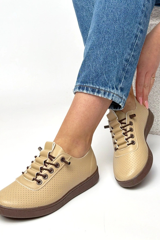 Tênis em tom areia com recortes Adèle