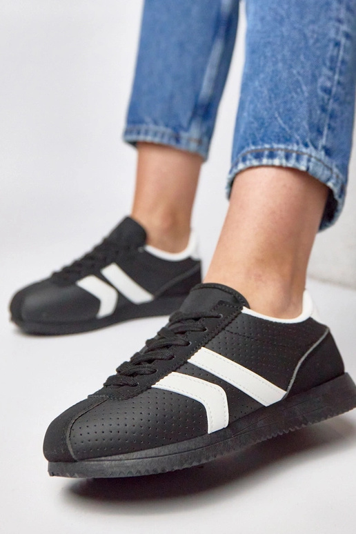 Tênis esportivos pretos Camille