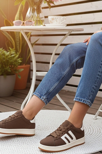 Tênis casuais marrons Delphine 2