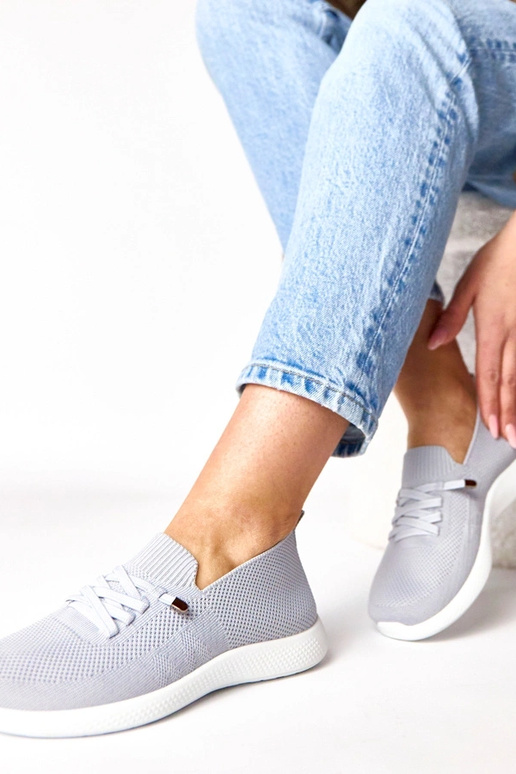 Tênis esportivos femininos cinzas Léa