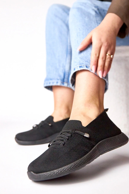 Tênis esportivos femininos pretos Léa