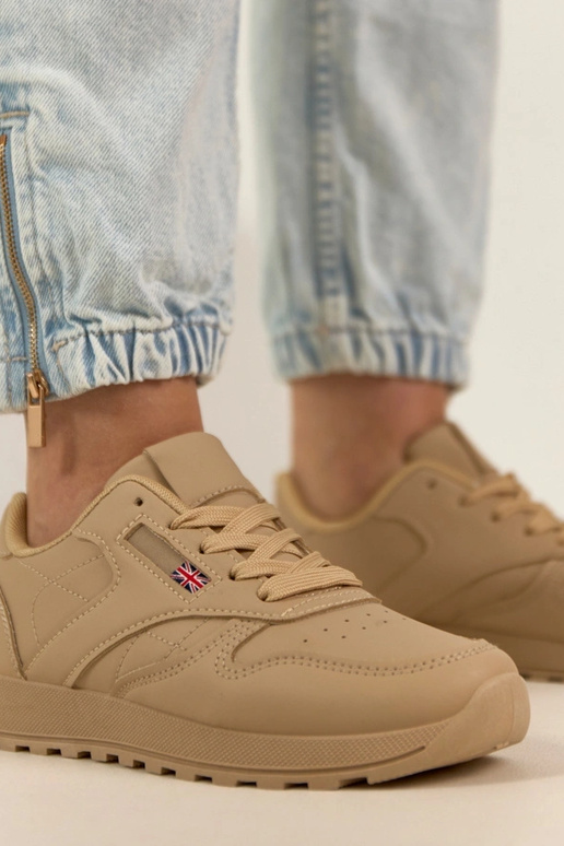 Tênis casuais cor areia com...