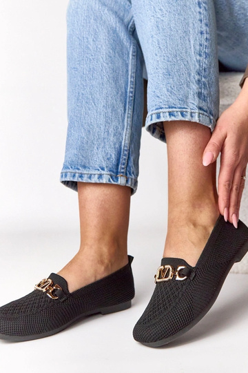 Mocassins de tecido pretos com detalhe dourado Bianca 2