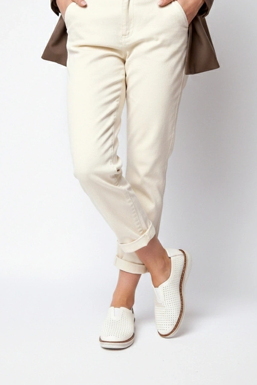 Meias botas brancas com recortes Rosa