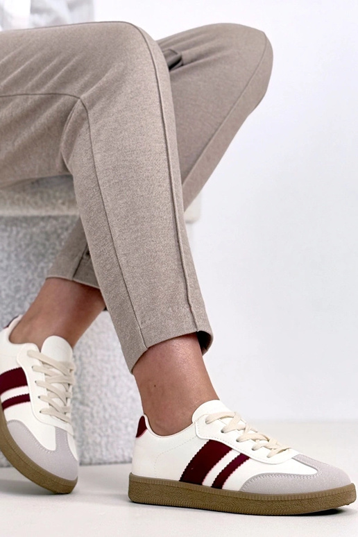 Ténis cremosos diários com plataforma...