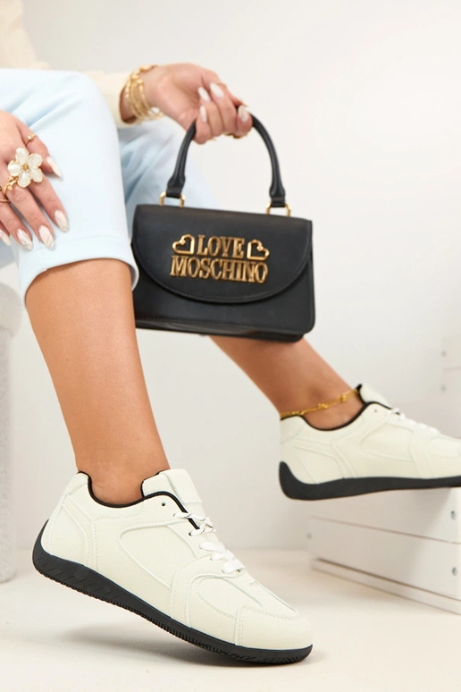 Ténis de basquetebol femininos...