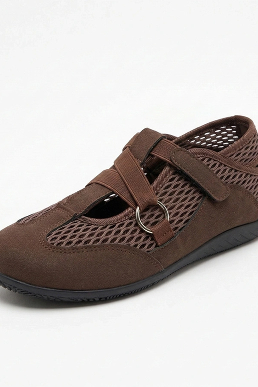 Sapatilhas de balé estilo esportivo...