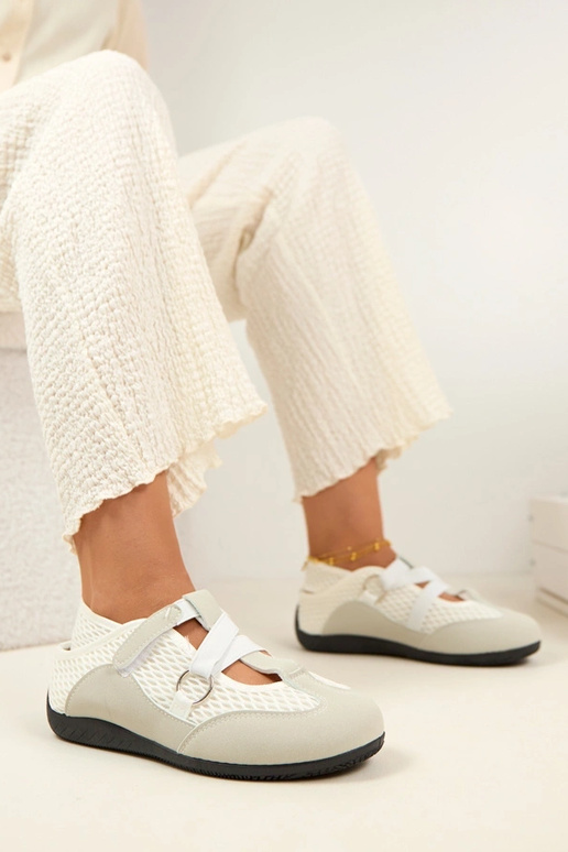 Sapatilhas de balé estilo esportivo...