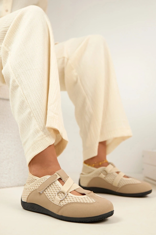 Sapatilhas de balé estilo esportivo...