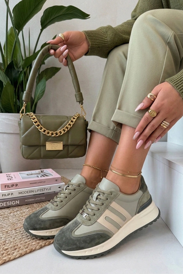 Sapatos de couro verdes com plataforma Filippo