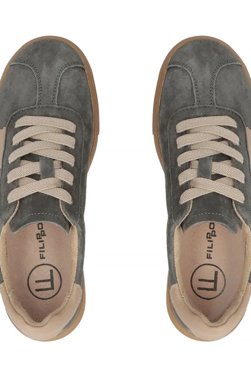 Sapatos de couro cinzas com...