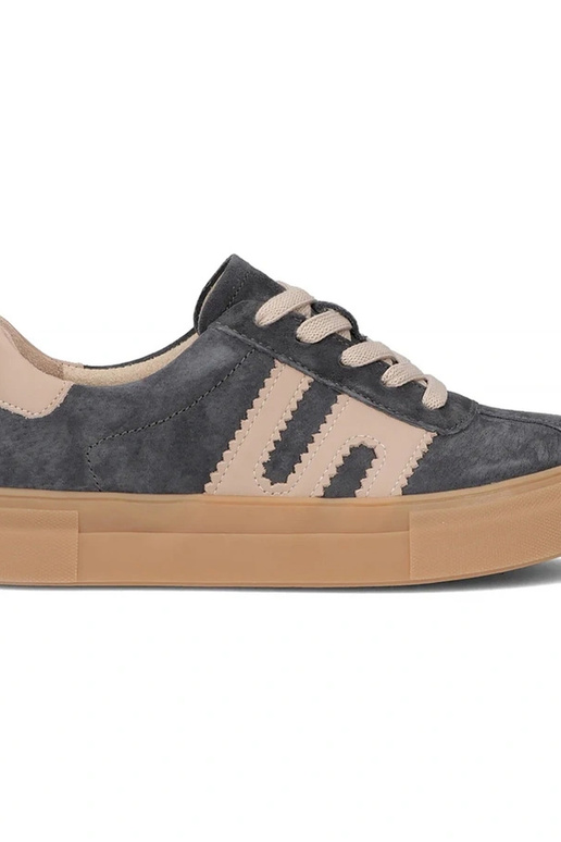 Sapatos de couro cinzas com...