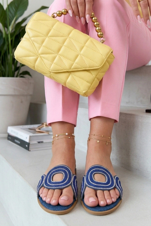 Tamancos azul escuro adornados com strass Olivia