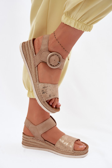 Sandálias femininas Inblu RV000013 cor marrom