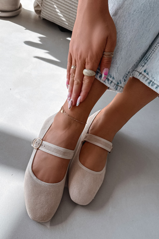 Bailarinas com alças I Złotą com fivelas cor de marfim Kelisa