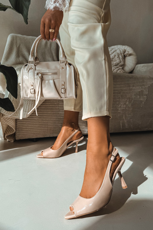 Sandálias femininas com salto fino bege Sevina