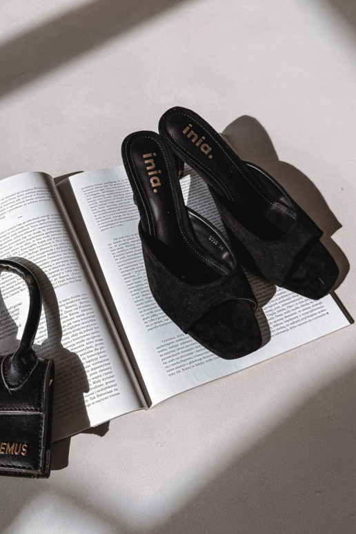 Chinelos femininos Habilitado Smukłym Obcasie cor preta Revina