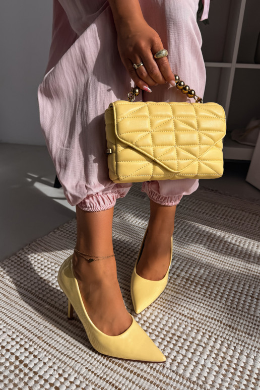 Salto alto patenteado clássicoImitacji Skóry cor amarela Odira