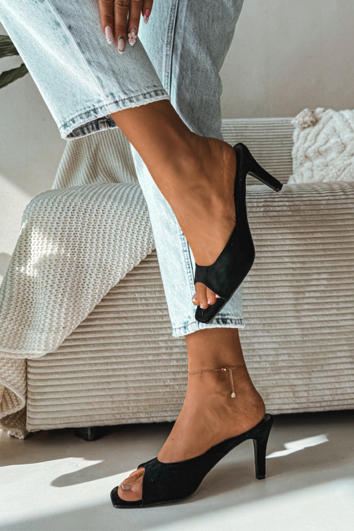 Chinelos femininos Habilitado Smukłym Obcasie cor preta Revina