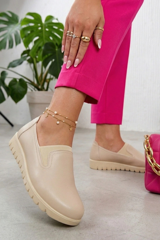 Botas de cano baixo em tom areia com...