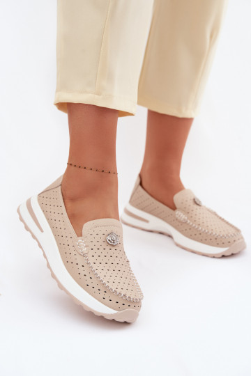 Mocassins femininos de couro perfurados Kemela cor areia 2