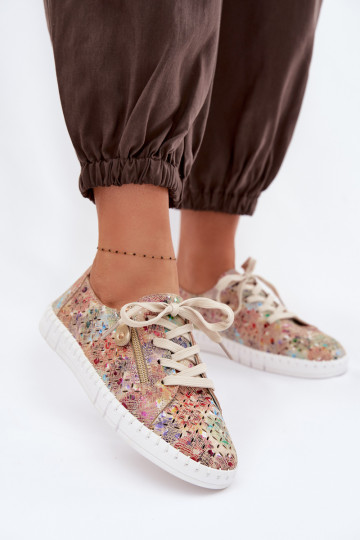 Sapatos femininos de camurça perfurados Kamelia em várias cores