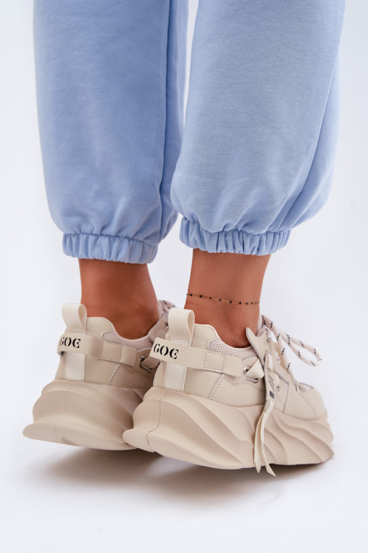 Pele À modalo de tênis Feminino GOE TT2N4012 bege