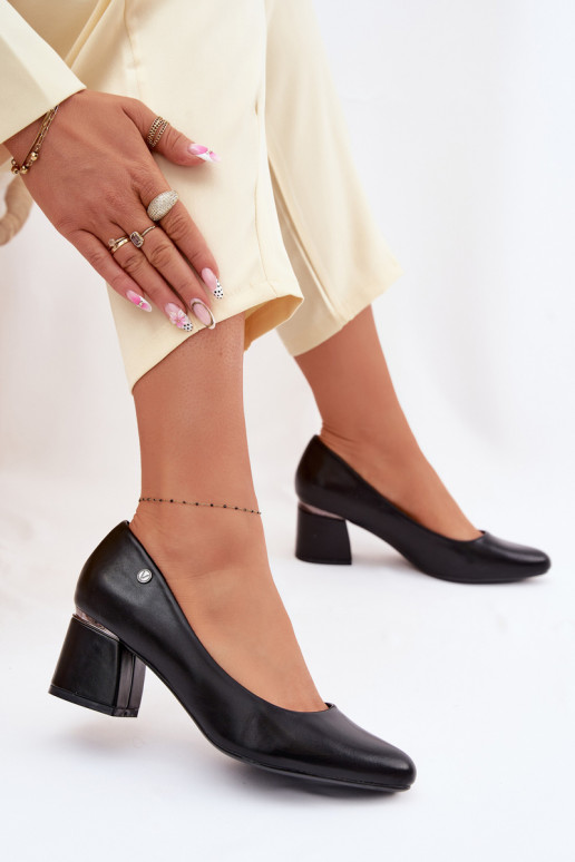 Sapato com salto Vinceza 62292 cor preta