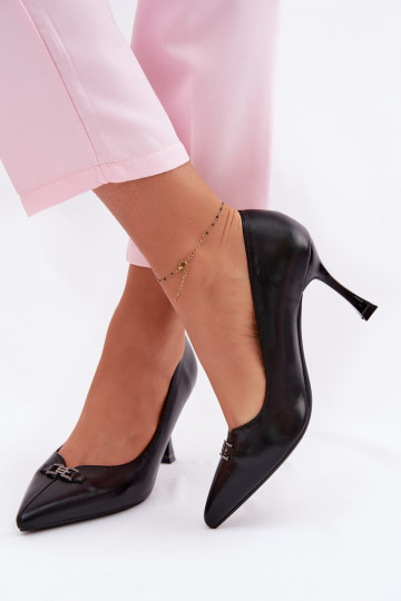 Sapatos de salto pretos com detalhes elegantes Vinceza 62291