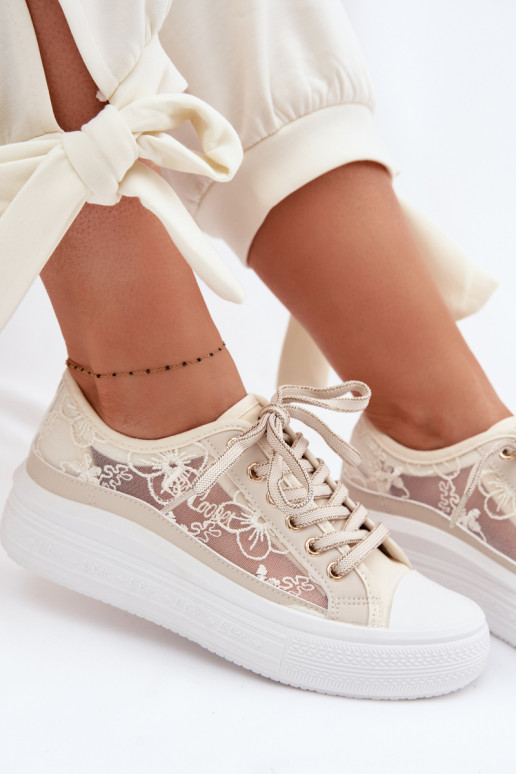 Sapatos de lazer com renda com uma plataforma Lee Cooper LCEM-26-44-4481 bege