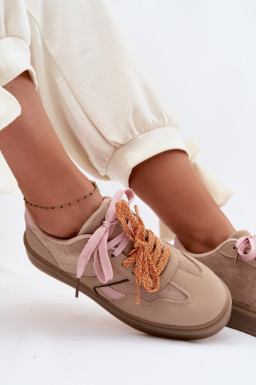 À modalo de tênis FemininoPodParaójnymi SznuróParakami cor marrom Relisa