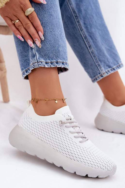  tênis Feminino cor branca Helinae