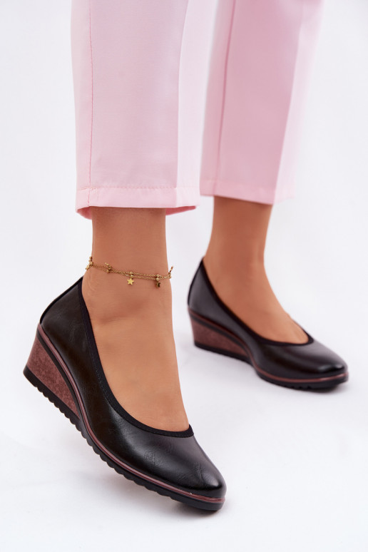 sapato Feminino com uma plataforma Vinceza 58628 cor preta