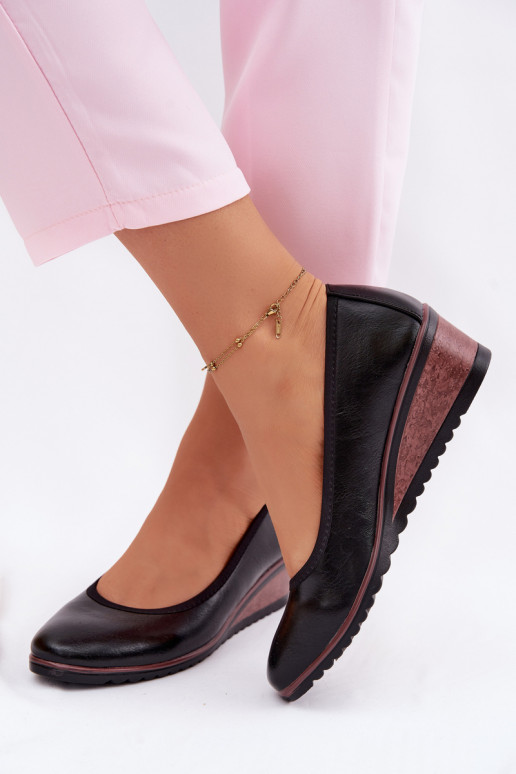 sapato Feminino com uma plataforma Vinceza 58628 cor preta