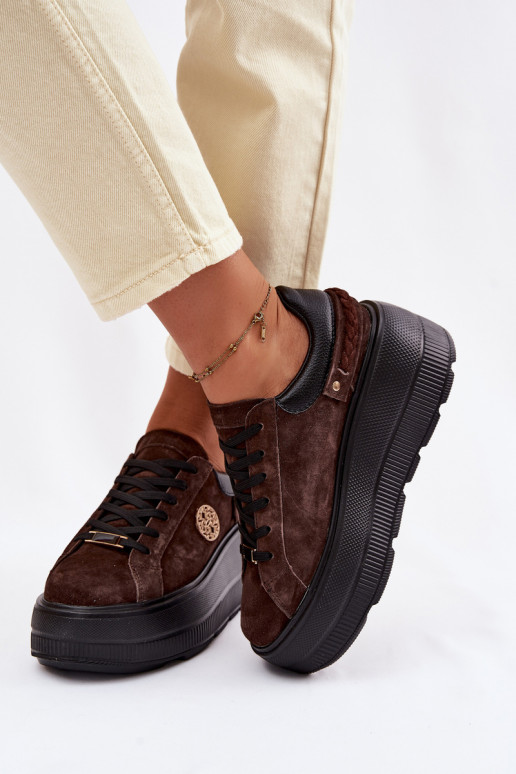 Pele de camurça À modalo de tênis Feminino com uma plataforma D&A LR61-7094 CzekoladoParae