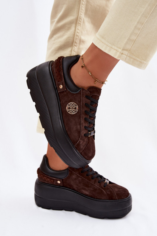 Pele de camurça À modalo de tênis Feminino com uma plataforma D&A LR61-7094 CzekoladoParae