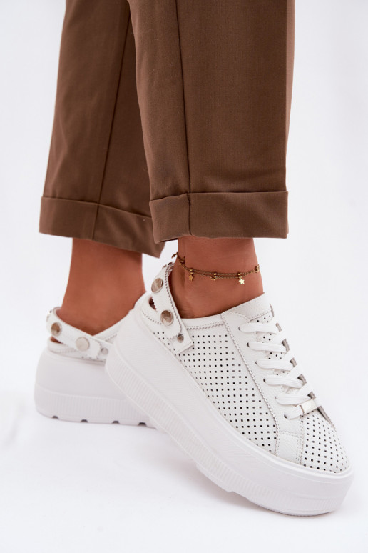 Pele com elementos abertos À modalo de tênis Feminino com uma plataforma com alças Habilitado Pięcie D&A LR61-7088 cor branca