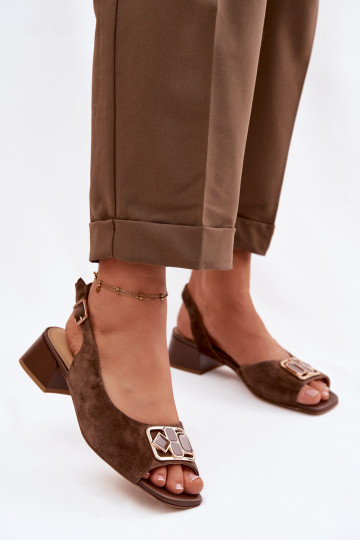 Sandálias elegantes de camurça natural com salto D&A CE61-3127 marrons 2