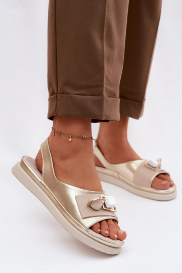 Sandálias femininas Feminino com enfeites D&A GR61-5932 cor dourada