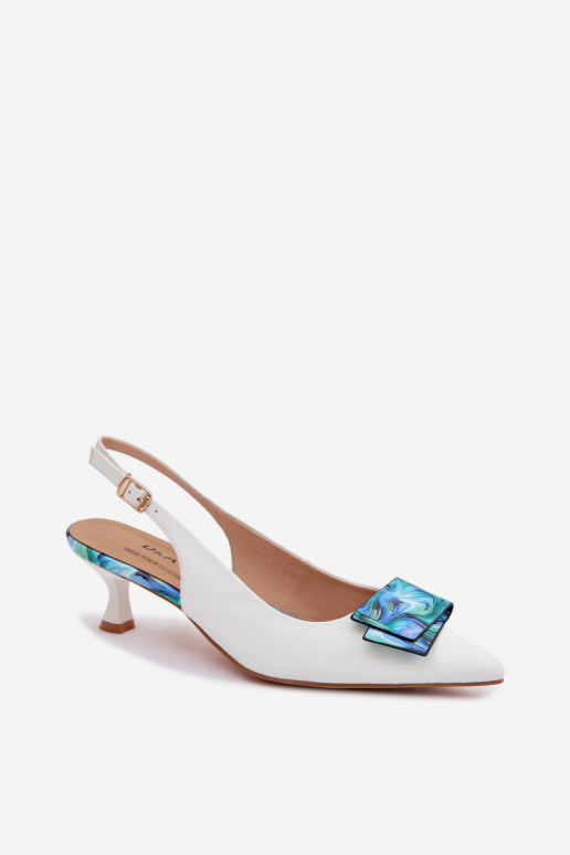 Pele Sapato Feminino com salto com enfeites D&A LZ61-2006 cor branca