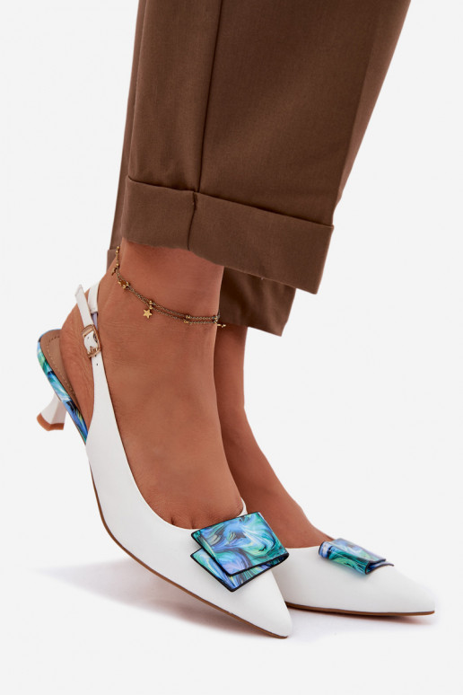 Pele Sapato Feminino com salto com enfeites D&A LZ61-2006 cor branca