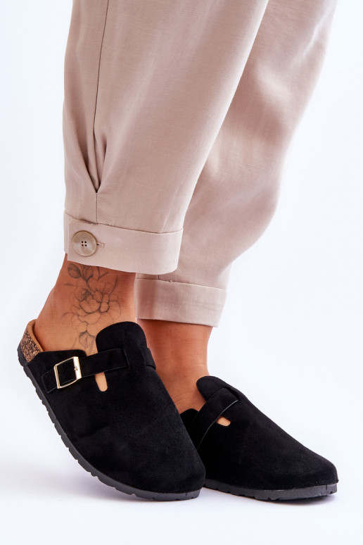 Chinelos de camurça sobre plataforma de cortiça cor preta Vellma