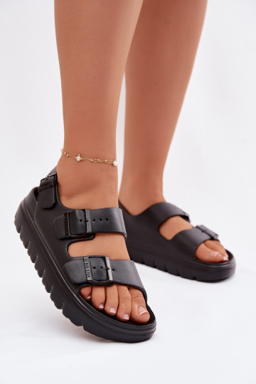 Chinelos leves Sandálias femininas com uma plataforma Big Star TT274A031 cor preta