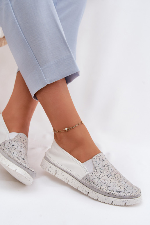 Botas femininas de couro Tem que serciejka 03512-70 Branco-cor prata