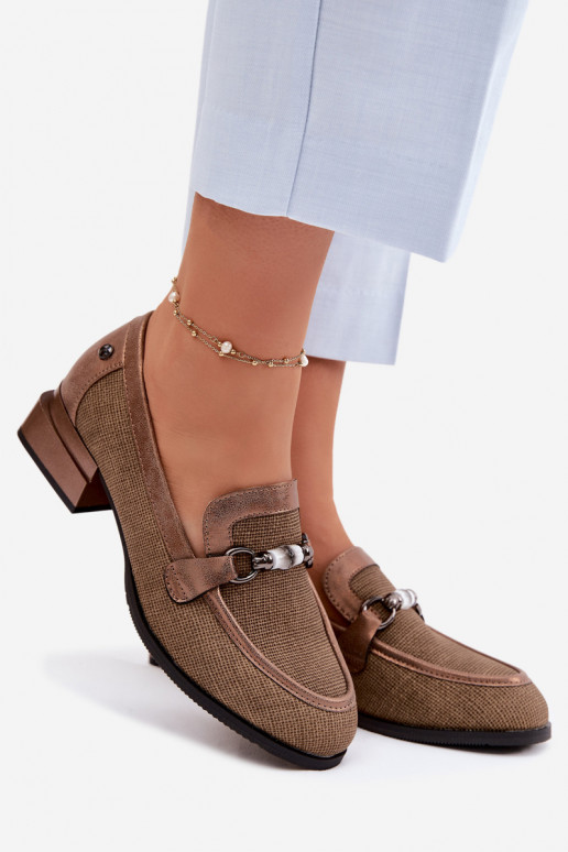 sapato Feminino com salto Com decorações Detalem cor marrom Meliva