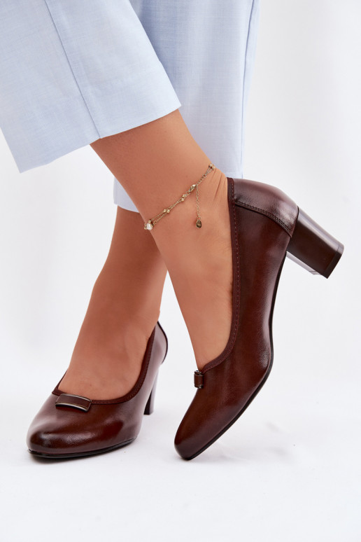 Sapato com salto Vinceza 58622 cor marrom