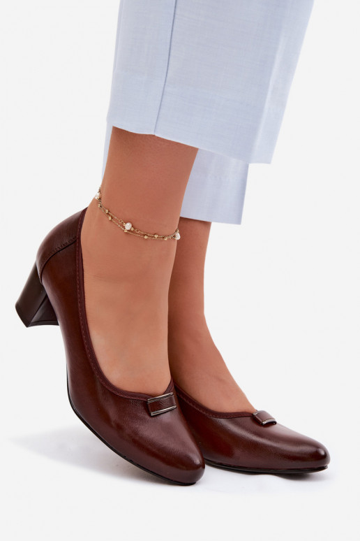 Sapato com salto Vinceza 58622 cor marrom