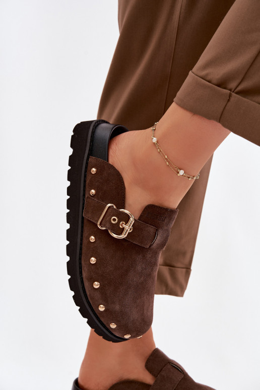 Chinelos Tamancos de camurça com uma plataforma com rebites I com fivelas Big Star TT274952 CzekoladoParae